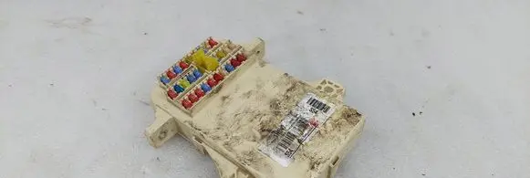 KIA Ceed Fuse module 919501H540