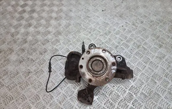 Volkswagen Crafter Front wheel hub
