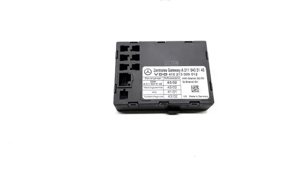Mercedes-Benz E W211 Gateway control module A2115403145