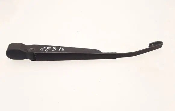 Rear wiper blade arm