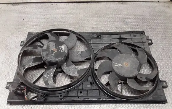 Volkswagen Golf V Electric radiator cooling fan 1K0121207J