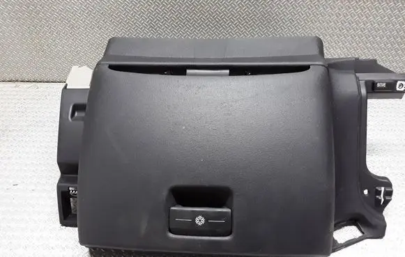 Citroen C4 I Picasso Glove box 9654110677