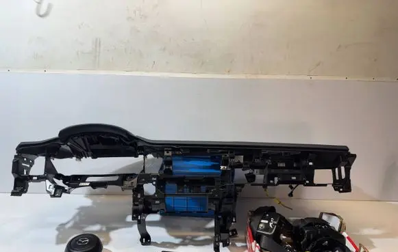 Mazda CX-30 Dashboard cross member/frame bar DESKA4717