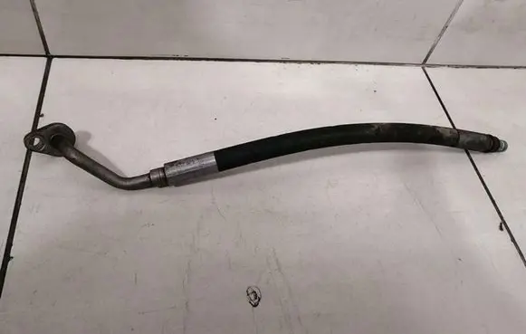 Mercedes-Benz S C217 Turbo turbocharger oiling pipe/hose A2223203354