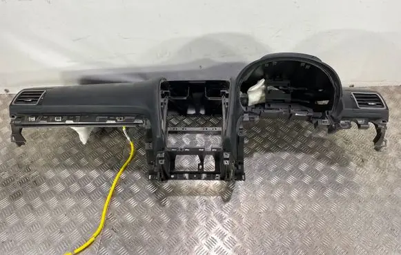 Subaru Forester SJ Dashboard 66100SG010 B0854000