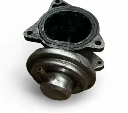 Audi A4 S4 B7 8E 8H EGR valve 038129637D