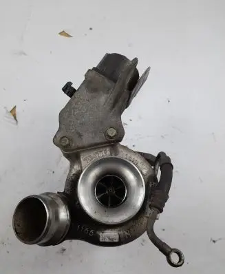BMW 3 E90 E91 Turbo 4933500220 781019903D 08083000109