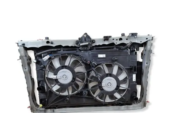 Toyota Auris E180 Radiator set 160400T540