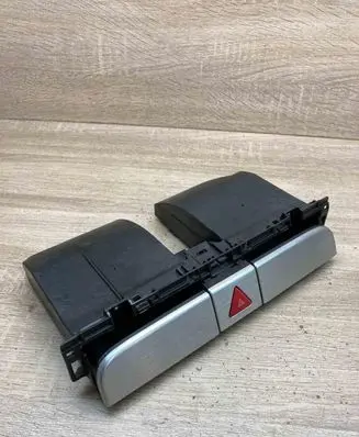 Volkswagen PASSAT B6 Glove box 3C0858407 WITHHAZARDSWITCH