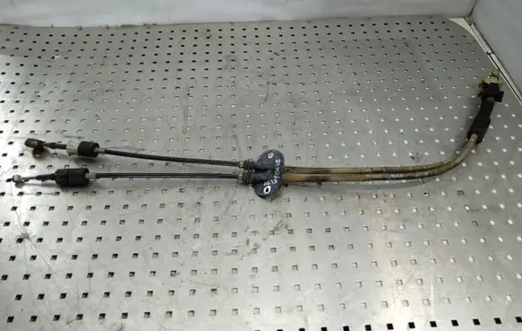 Ford Focus Handbrake/parking brake wiring cable 