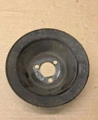 Volkswagen Golf II Water pump pulley 