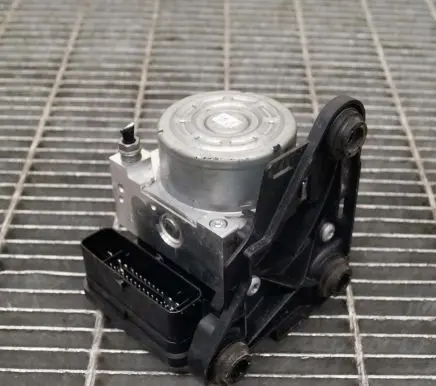 Audi A3 S3 8V ABS Pump 5Q0614517BJ