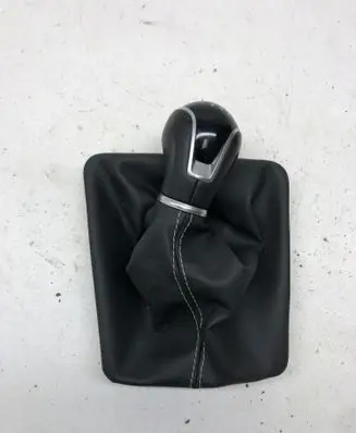 Seat Leon IV Gear lever shifter trim leather/knob 5FB711113J