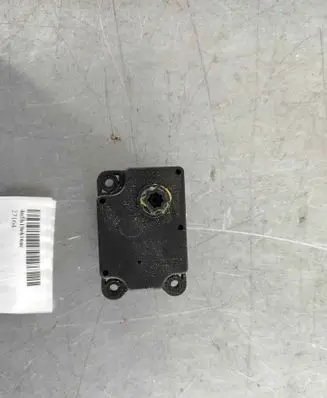Volvo V50 Air flap motor/actuator 4N5H19E616AC
