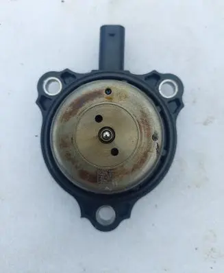 Mercedes-Benz CLA C117 X117 W117 Crankshaft position sensor A2761560790