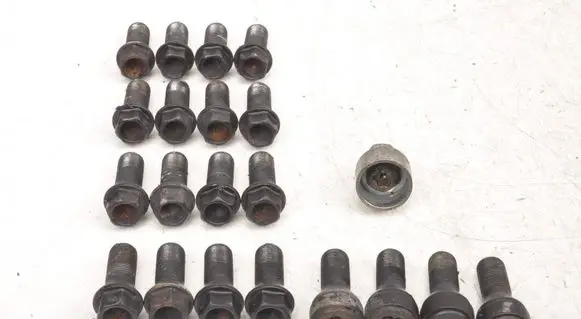 BMW 2 F46 Nuts/bolts 