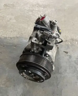 BMW 5 F10 F11 Air conditioning (A/C) compressor (pump) 6SBU14A GE4472604711