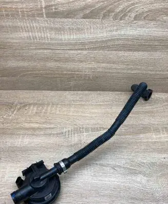 BMW 7 F01 F02 F03 F04 Fuel tank valve 7333301