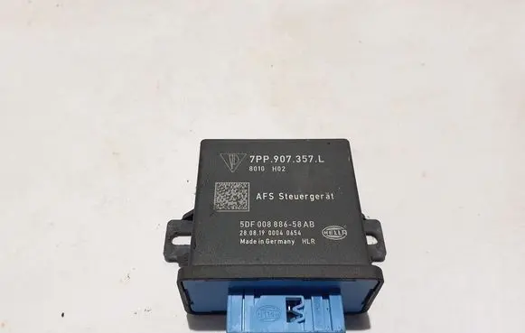 Porsche Macan (95B) Light module LCM 7PP907357L