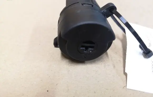 Nissan Primera Ignition lock contact 