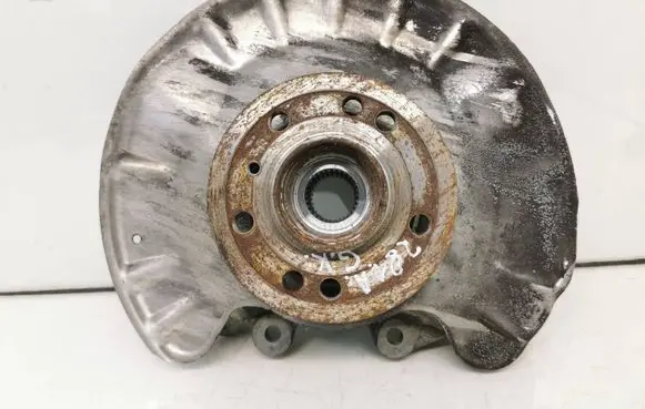 Mercedes-Benz GLE (W166 - C292) Rear wheel hub spindle/knuckle A1663570105 A1664230320