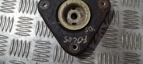 Ford Focus Coil spring mount 3m513k155db