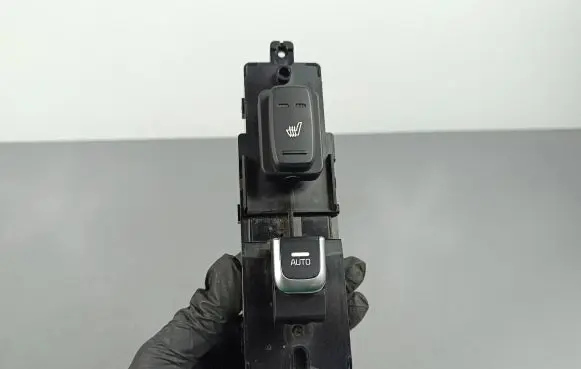 KIA Sorento Seat heating switch 93580C5110WK