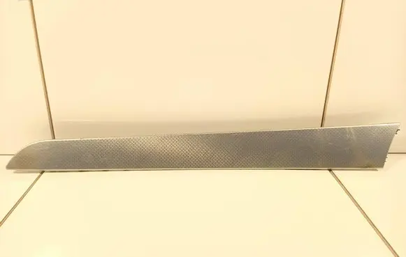 Audi A5 8T 8F Front door trim bar 8K0867420
