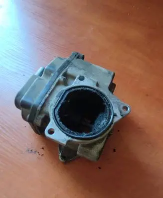 Audi A4 S4 B8 8K EGR valve 03L131501k 1014004