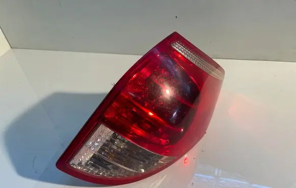 Toyota RAV 4 (XA50) Rear/tail lights 8392