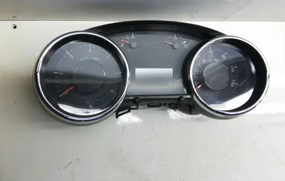 Peugeot 5008 Speedometer (instrument cluster) 9666175180 69189250U E087HWML00700