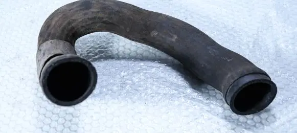 Audi A6 S6 C5 4B Intercooler hose/pipe 4B0145746E