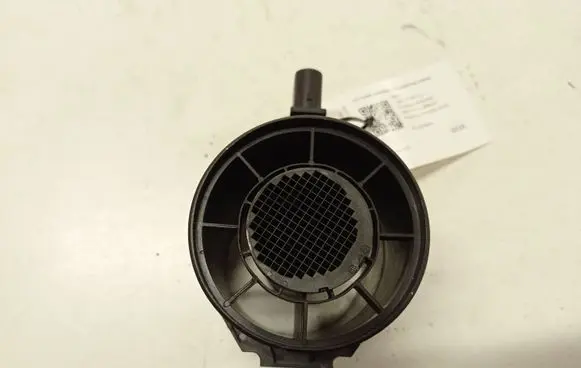 BMW 1 E81 E87 Mass air flow meter 0281002567