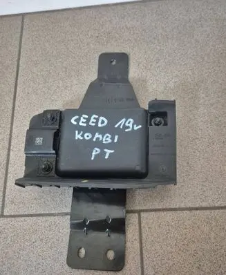 KIA Ceed Blind spot module 99150J7100