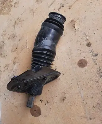 Volkswagen Transporter - Caravelle T5 Steering column universal joint 521433J ZG505463