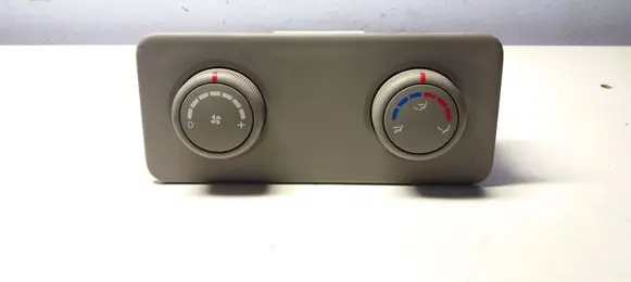 Hyundai H-1, Starex, Satellite Climate control unit 979504HXXX