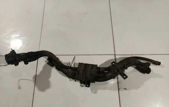 Opel Antara Fuel tank filler neck pipe 