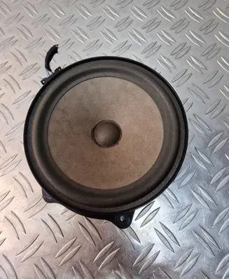 Audi A2 Front door speaker 8Z0035411