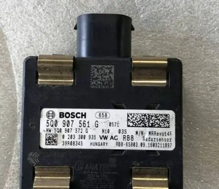 Volkswagen Golf VII Distronic sensor radar 5Q0907561G 5Q0907572G 0203300935