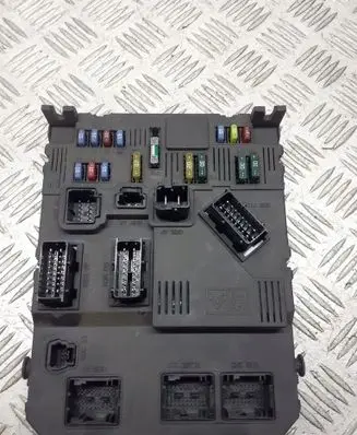 Peugeot 407 BSM Control unit 9655221180