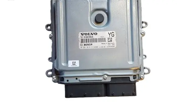 Volvo XC60 Engine control unit/module 31336983 0281018414