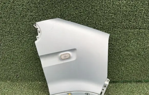 Renault Master II Fender 7751475534