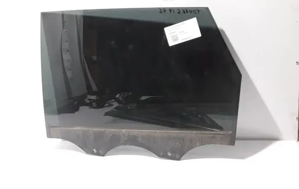 Volkswagen Touareg III Rear door window glass 760845025A