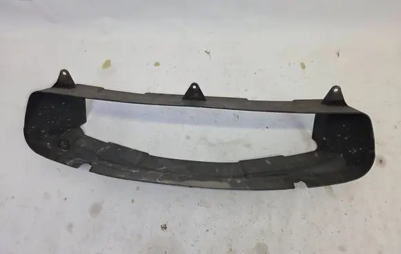 Maserati Ghibli Intercooler air guide/duct channel 670009837 670009841