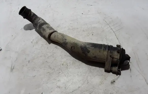 Renault Trafic III (X82) Fuel tank filler neck pipe 