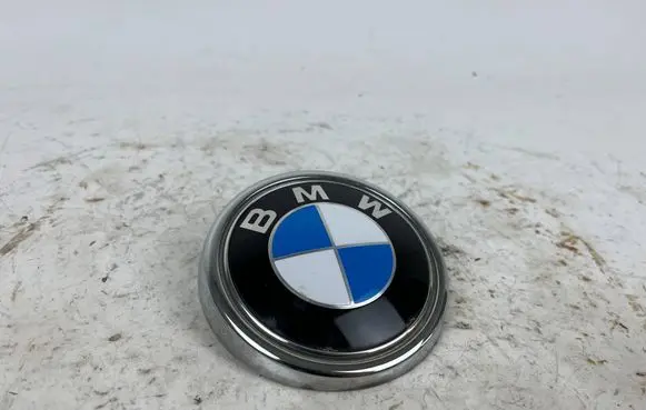 BMW X5 E70 Manufacturer badge logo/emblem 7157696