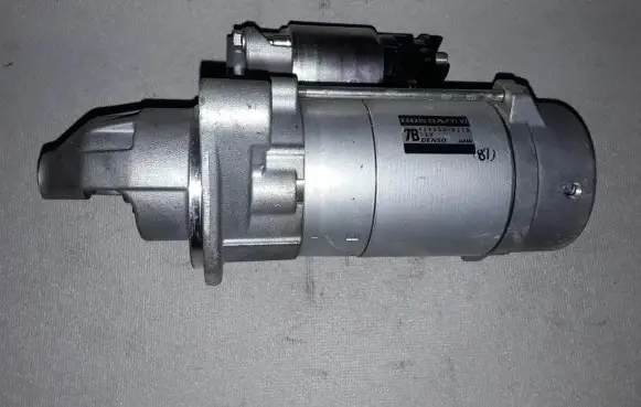 Honda CR-V Starter motor 4280008210