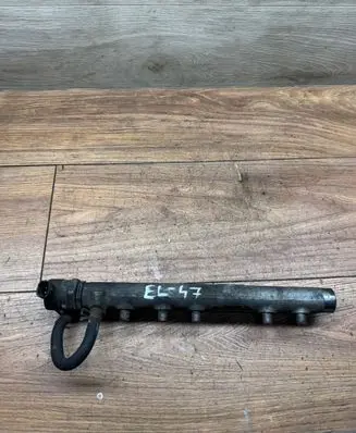 Nissan X-Trail T30 Fuel main line pipe 0445214103 238100N021