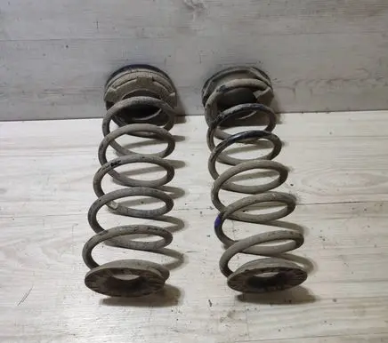 Hyundai i20 (GB IB) Rear coil spring 