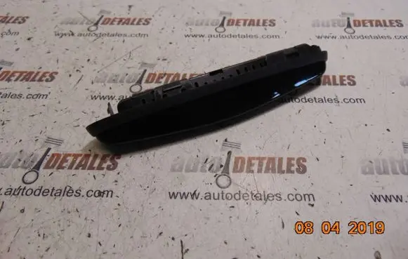 Mercedes-Benz E W212 Parking PDC sensor display screen A0015424723